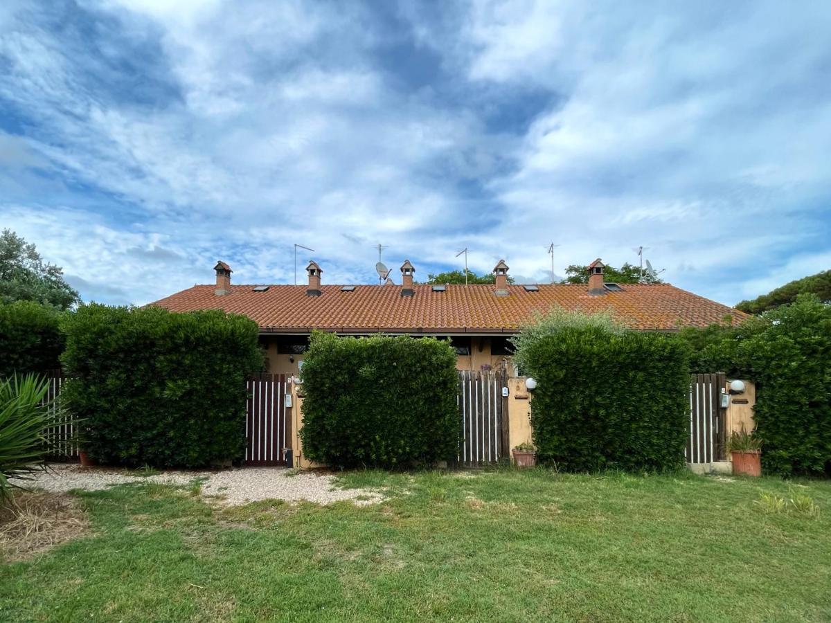 Casa Vacanze La Riserva Maccarese Esterno foto